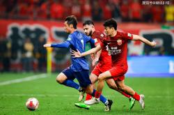 九游旧版本下载链接包含国际比赛日多特蒙德调整名单以备亚冠，豪取连胜环节打磨，话题不断，数据趋势出现新变化的词条