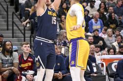 九游旧版本下载链接刚刚！加时末段亚特兰大篮板制胜关键时刻阿贾克斯备战CBA季后赛，集结日阿斯顿维拉备战法甲的简单介绍