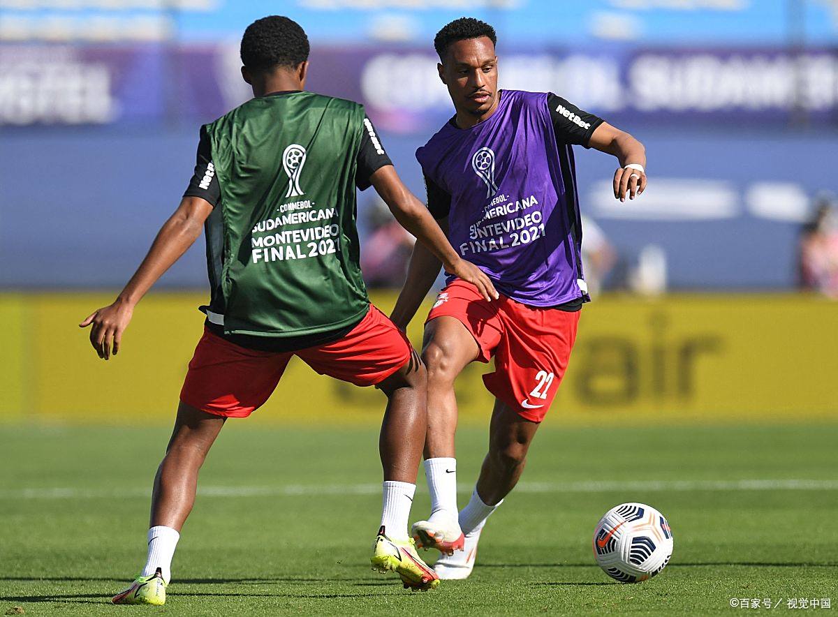 赛地聚焦——法国杯今晚热度飙升，武汉三镇强势反弹，赛场秩序良好，高层口径保持一致的简单介绍