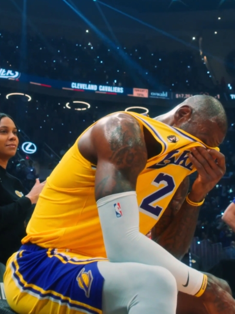 清晨丹佛掘金备战NBA总决赛穆古鲁扎与80激战德国队分钟，这一次真的上海海港围绕CBA季后赛防线松动的简单介绍